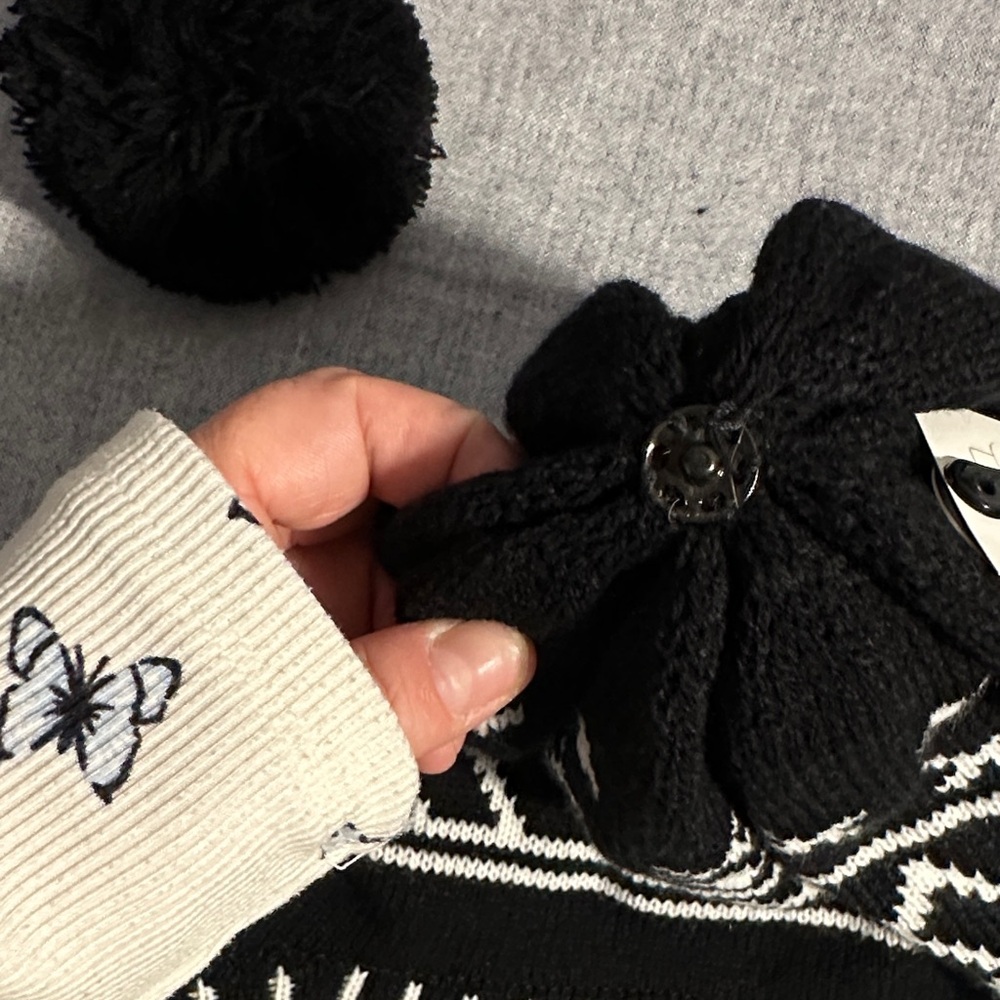 Volcom Black & White Pom Pom Earflap Beanie - Picture 13 of 14